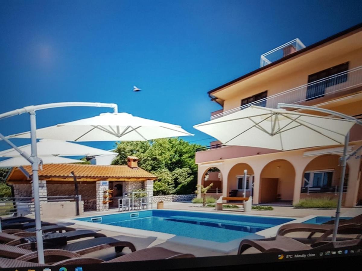 Apartma Irena Novi Vinodolski Buitenkant foto