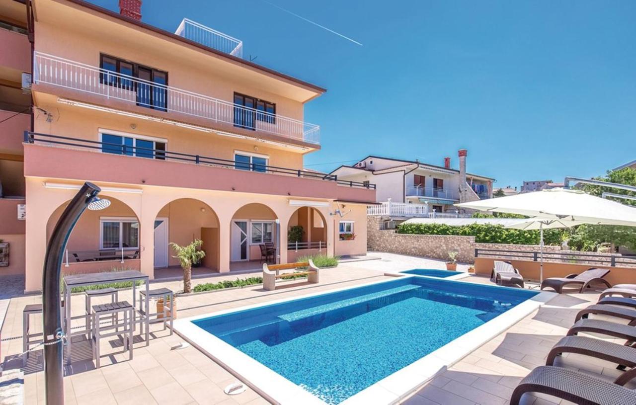 Apartma Irena Novi Vinodolski Buitenkant foto